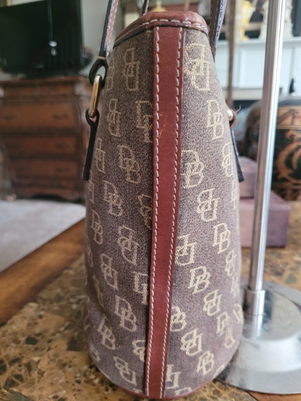Dooney & Bourke Brown Signature Tote Bag - Picture 4 of 11